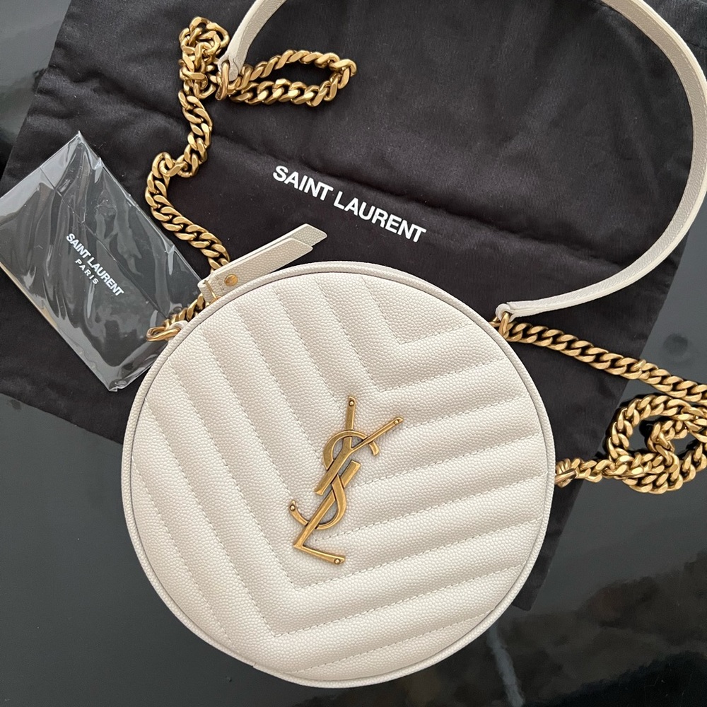 ❌SOLD❌ Authentic saint Laurent bag